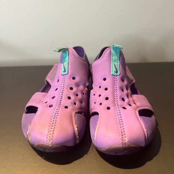 Nike purple water shoes toddler size 9C - Picture 2 of 8